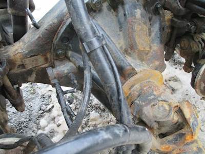 Spicer S23-190D Rear Axle Assembly for a Peterbilt 337