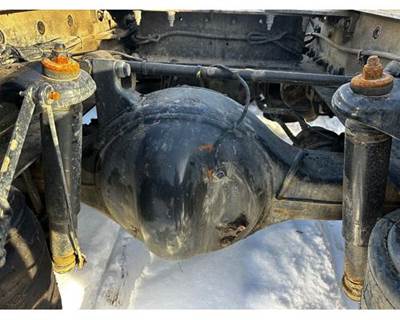 Eaton RSH40 Front Axle Housing for a Peterbilt 389