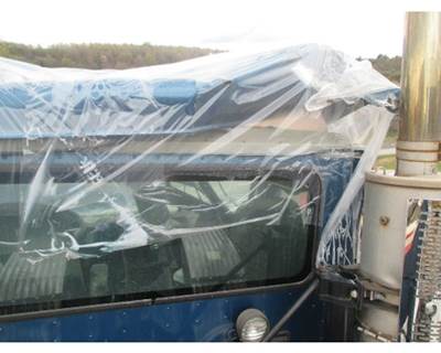 Caterpillar CT660 Back Glass for a CAT CT660
