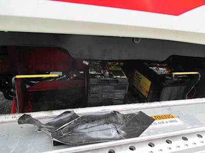 Freightliner Cascadia Battery Box