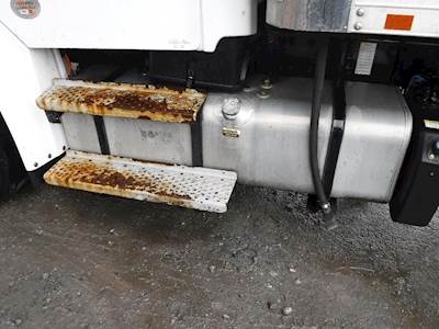 Freightliner M2 106 Battery Box