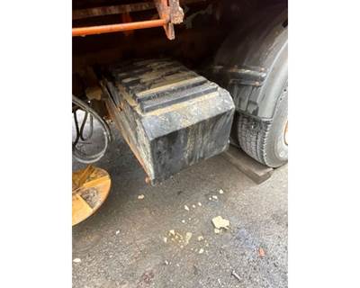 International 7600 Battery Box