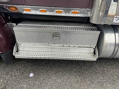 International LoneStar Battery Box