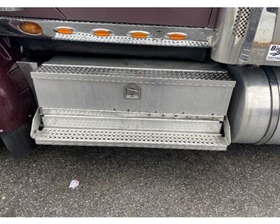 International LoneStar Battery Box
