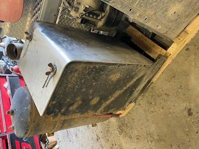 Kenworth T880 Battery Box