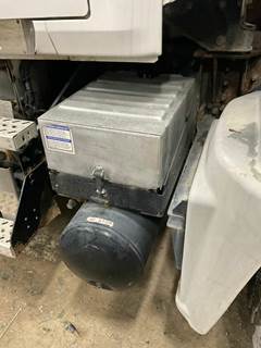 Mack Granite GU713 Battery Box for a Mack GU713