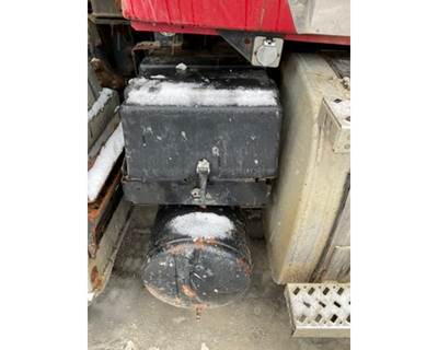 Mack Granite GU713 Battery Box for a Mack GU713
