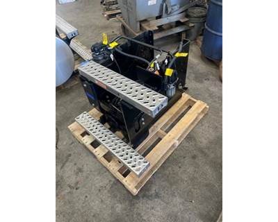Mack MD Right Battery Box