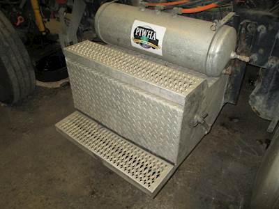 Peterbilt 388 Battery Box