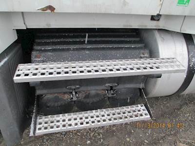 Volvo VNL Battery Box