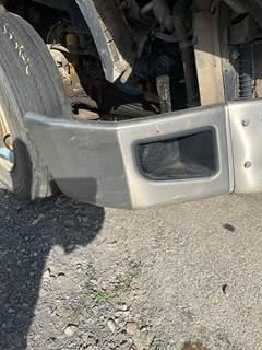 Caterpillar CT660 Right Front Bumper for a CAT CT660