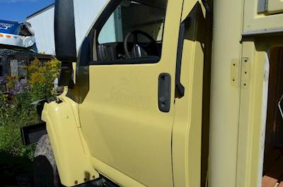 Chevrolet C5500 Cab Assembly for a GMC C5500