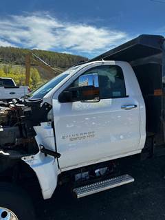 Chevrolet C5500 Cab Assembly for a GMC C5500