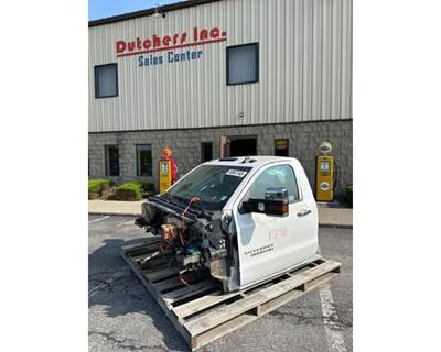 Chevrolet C5500 Cab Assembly for a GMC C5500