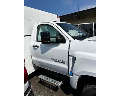 Chevrolet GM515 Cab Assembly