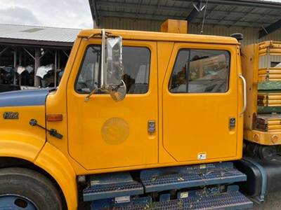 International 4700 Cab Assembly