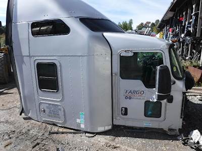 Kenworth T660 Cab Assembly