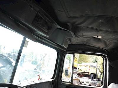 Mack RD690S Cab Assembly