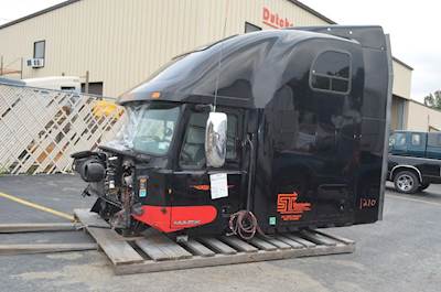 Mack Vision Cab Assembly for a Mack CX613 VISION