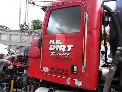 Peterbilt 367 Cab Assembly