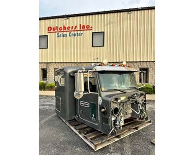 Peterbilt 389 Cab Assembly