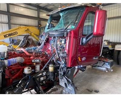 Peterbilt 567 Cab Assembly
