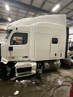 Peterbilt 579 Cab Assembly