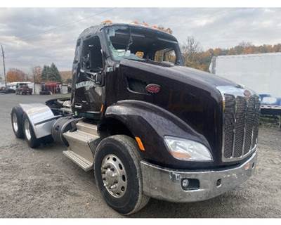 Peterbilt 579 Cab Assembly