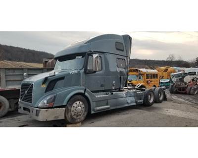 Volvo VNL Cab Assembly