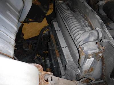 Ford LCF 450 Charge Air Cooler (ATAAC)