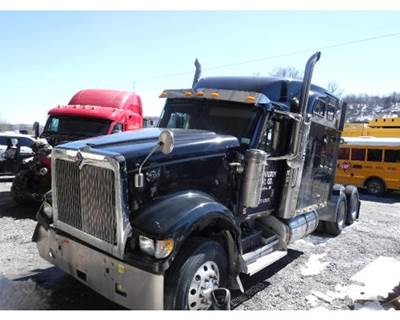 International 9900i Cooling Assembly