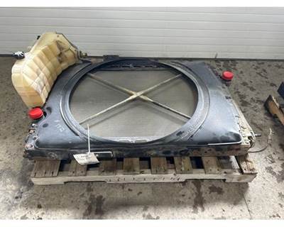 Kenworth T660 Cooling Assembly