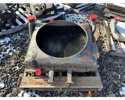 Mack RD688S Cooling Assembly