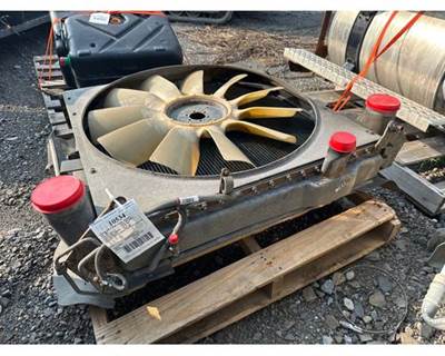 Peterbilt 387 Cooling Assembly