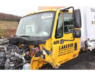 International 4300 Cowl