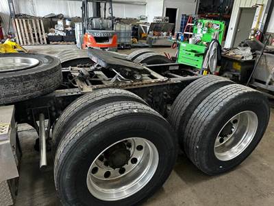 Meritor MR2014X4 Cutoff for a International 9900I