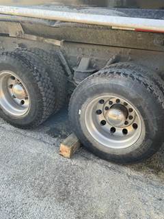 Meritor RT46160 Cutoff for a CAT CT660