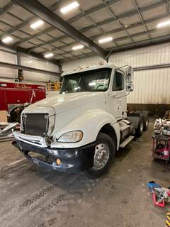 Spicer DS404 Cutoff for a Freightliner COLUMBIA 120