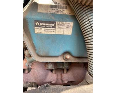 International DT 444E Cylinder Head for a International 4700