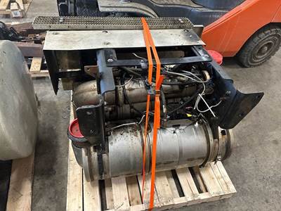 Caterpillar CT13 DPF Assembly for a CAT CT660