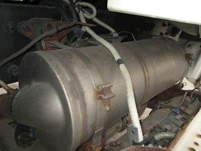 Cummins ISB 6.7L DPF Assembly for a Freightliner M2 106