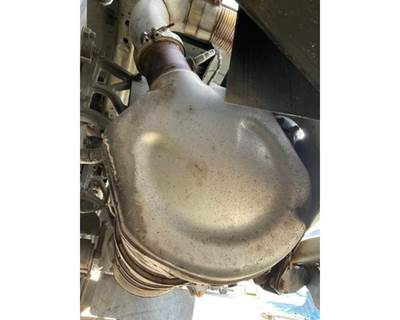 Cummins ISL9 DPF Assembly for a Freightliner M2 106