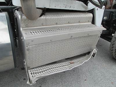 Cummins ISX15 DPF Assembly for a Peterbilt 388