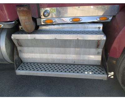 Cummins ISX15 DPF Assembly for a Kenworth T800