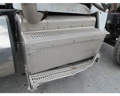 Cummins ISX15 DPF Assembly for a Peterbilt 388