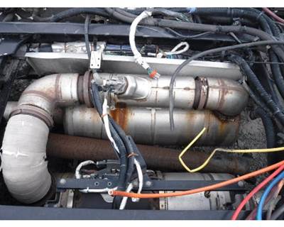 Cummins ISX15 DPF Assembly for a Kenworth T660