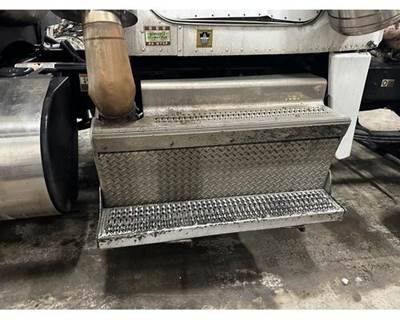 Cummins X15 DPF Assembly for a Peterbilt 389