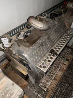 Detroit DD13 DPF Assembly for a Western Star Trucks 4700