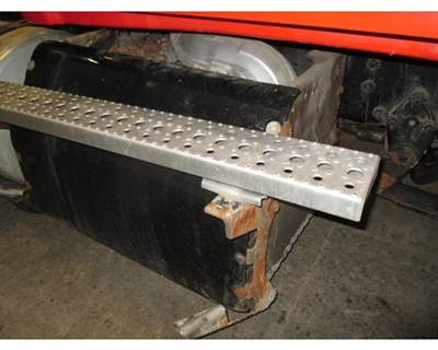 Detroit DD13 DPF Assembly for a Freightliner CASCADIA