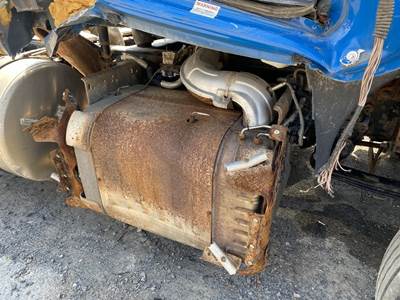 Detroit DD15 DPF Assembly for a Freightliner CASCADIA 125